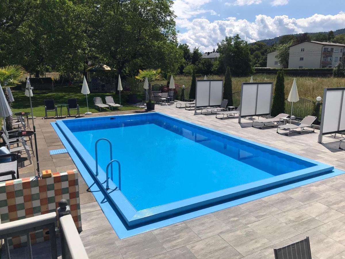 Ferienanlage Seehof Krumpendorf Esterno foto