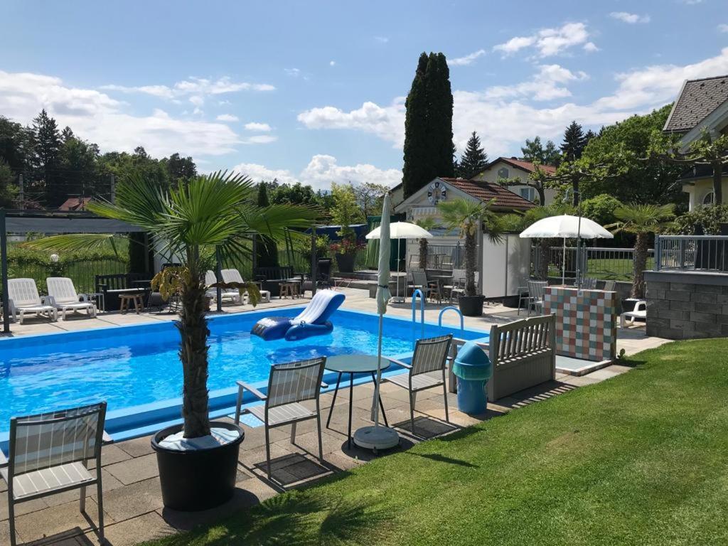 Ferienanlage Seehof Krumpendorf Esterno foto