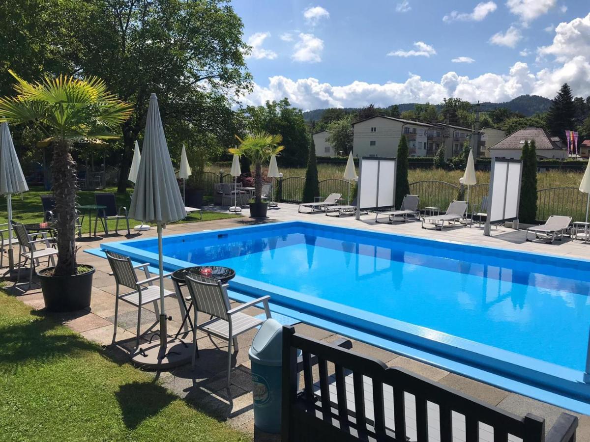 Ferienanlage Seehof Krumpendorf Esterno foto